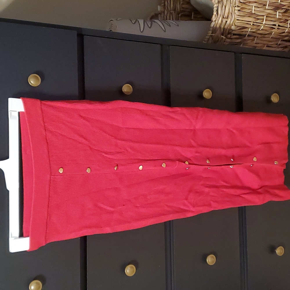 Red skirt